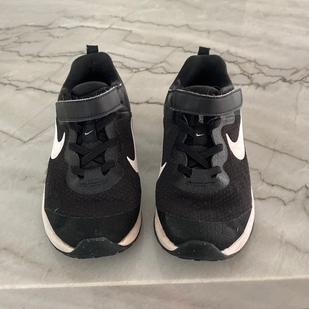 Nike Black Velcour Closure Sneaker 2Y
